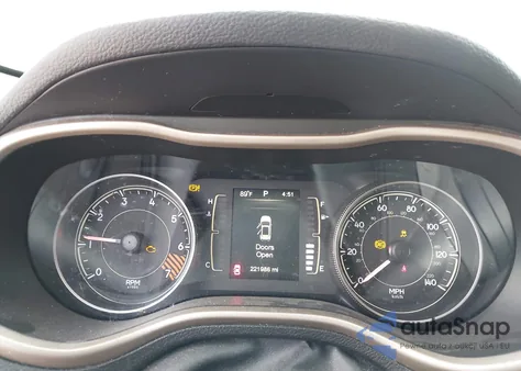 2014 Jeep Cherokee Latitude из США, поврежденный, VIN 1C4PJLCB7EW170774